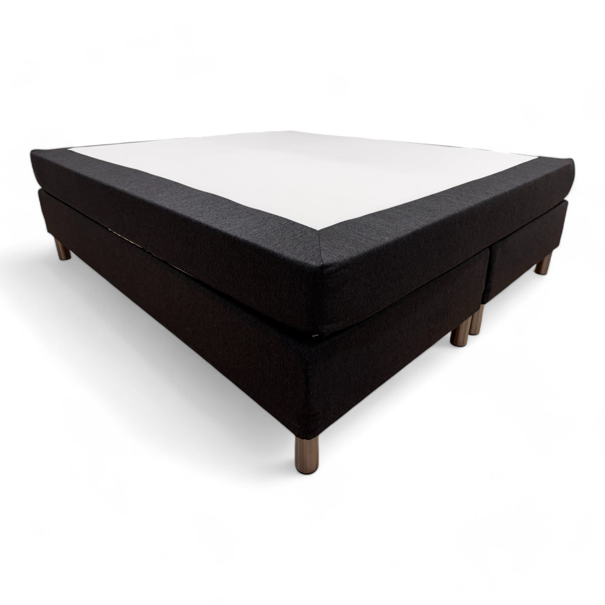 Nyrenset Dreamzone kontinental dobbeltseng 180x200 fra Jysk