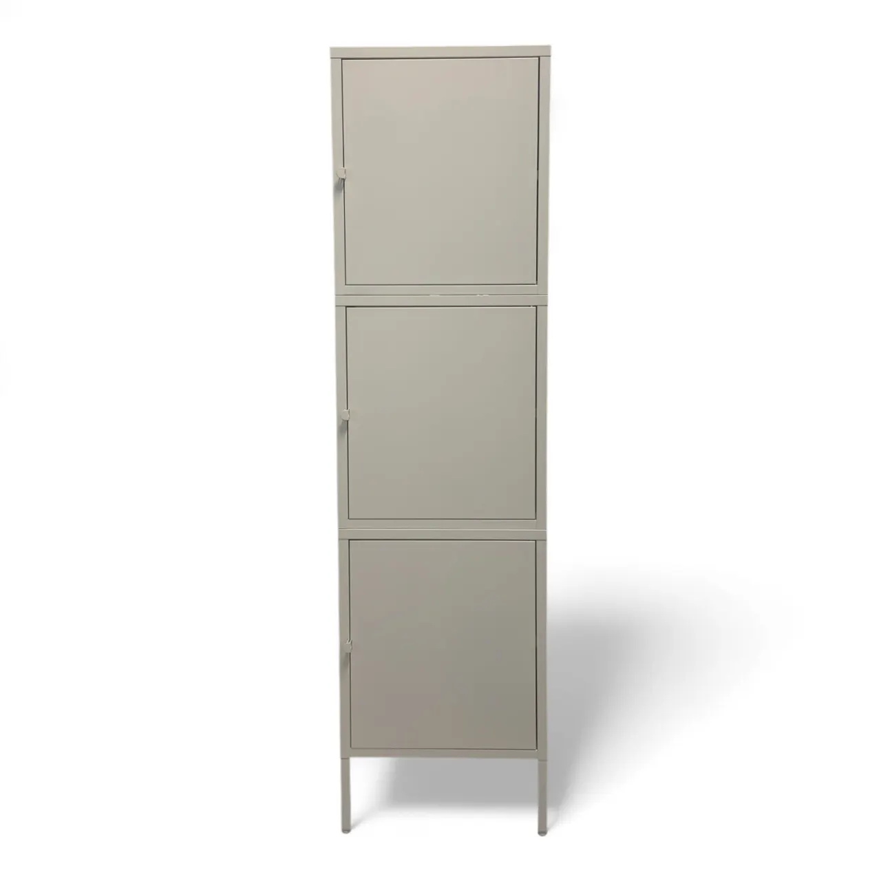 Nyrenset Hvit Metallskap IKEA Hallan