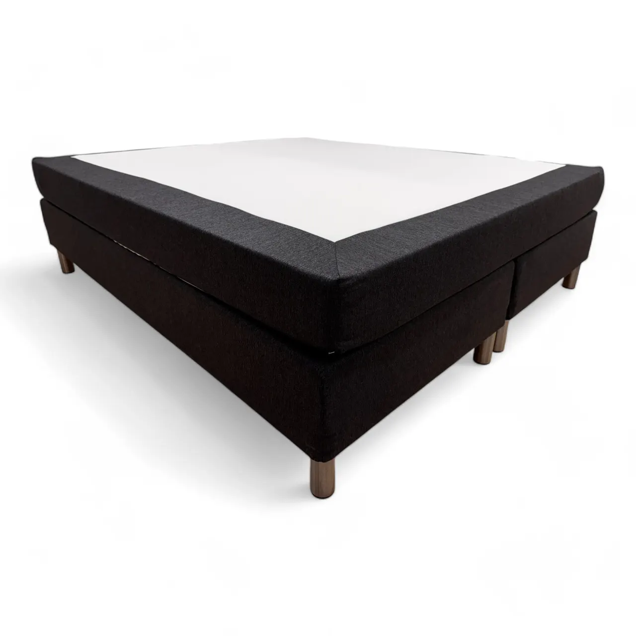 Nyrenset Dreamzone kontinental dobbeltseng 180x200 fra Jysk