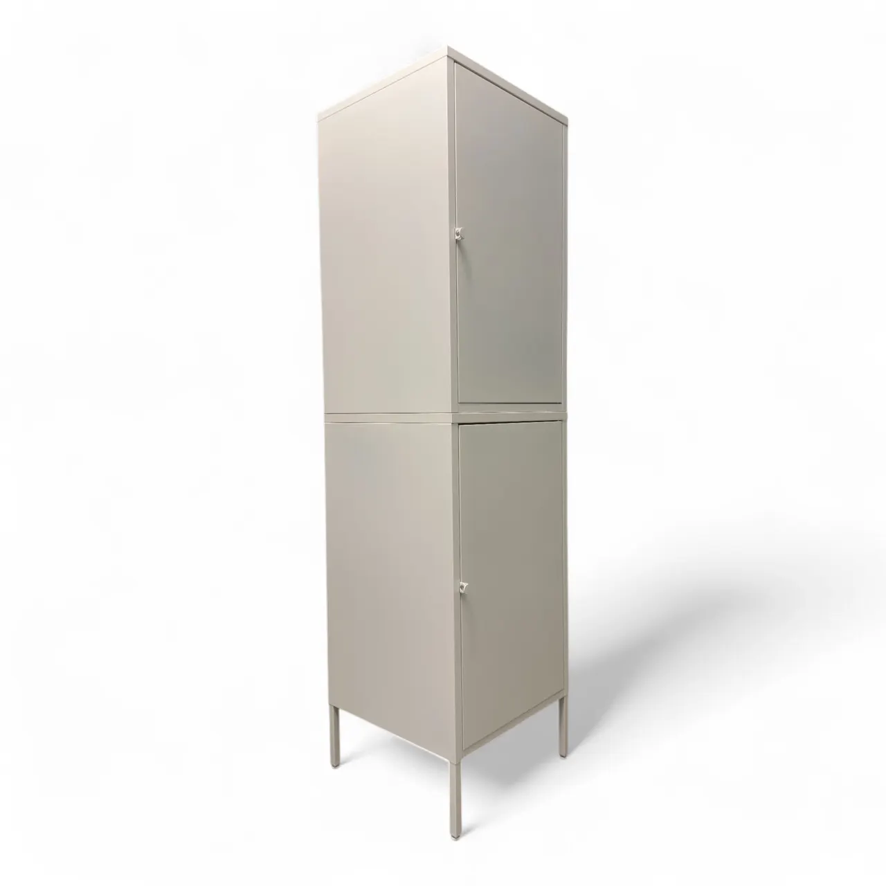 Nyrenset Hvit Skap Ikea Hällan