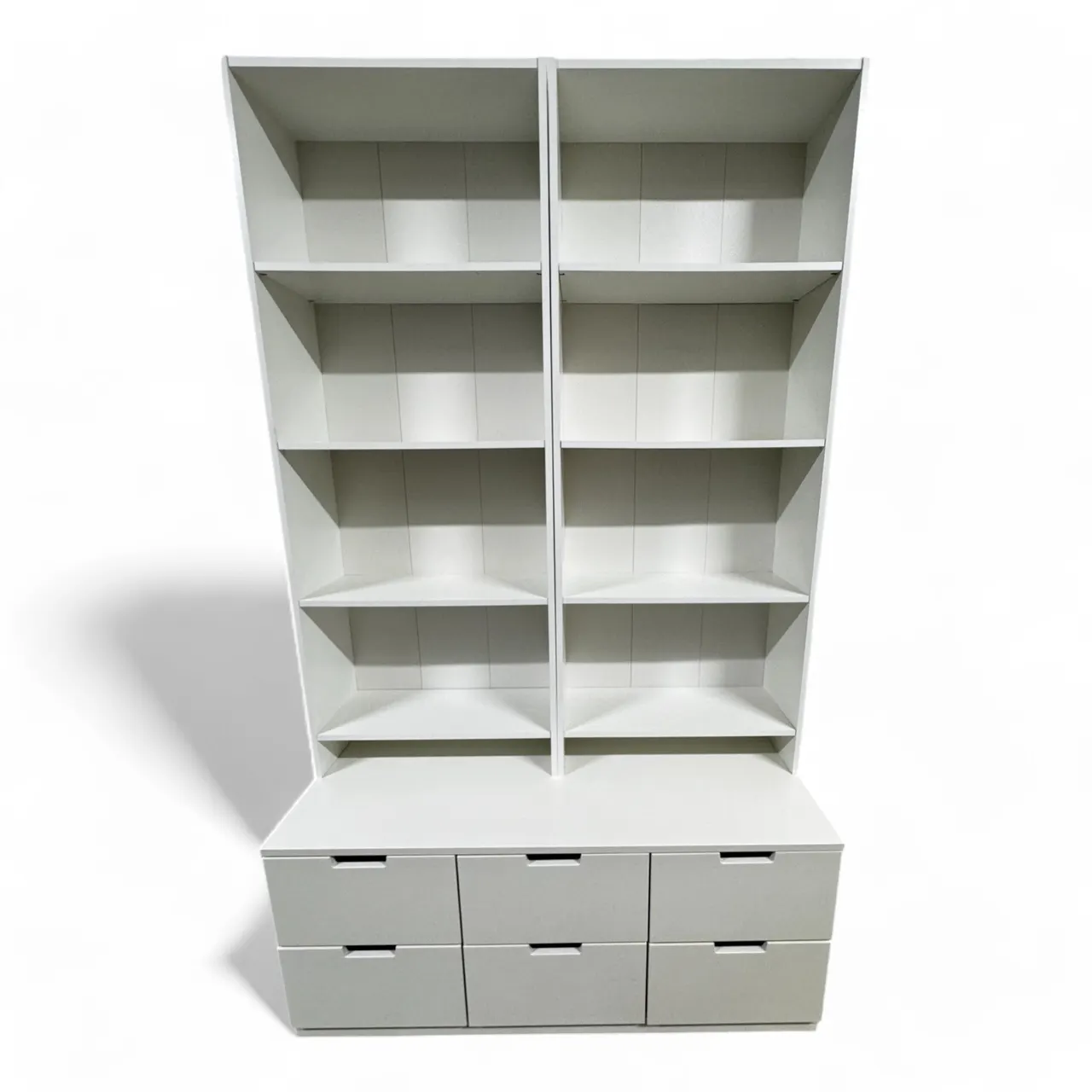 Bokhyller med Softclose Skuffer fra IKEA