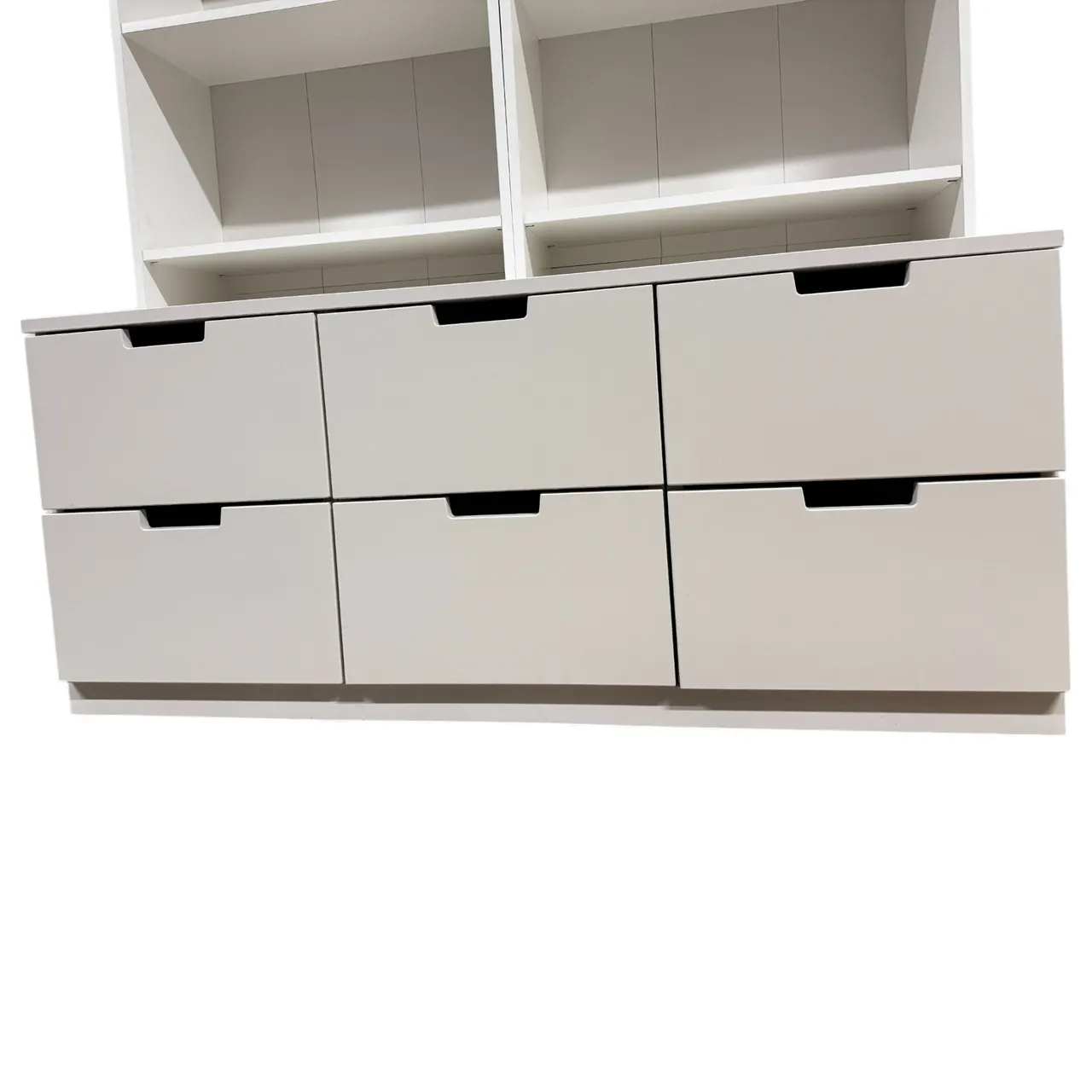 Bokhyller med Softclose Skuffer fra IKEA