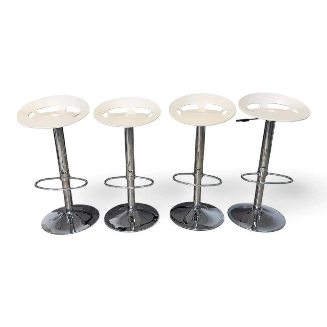 Bolia barstol x4