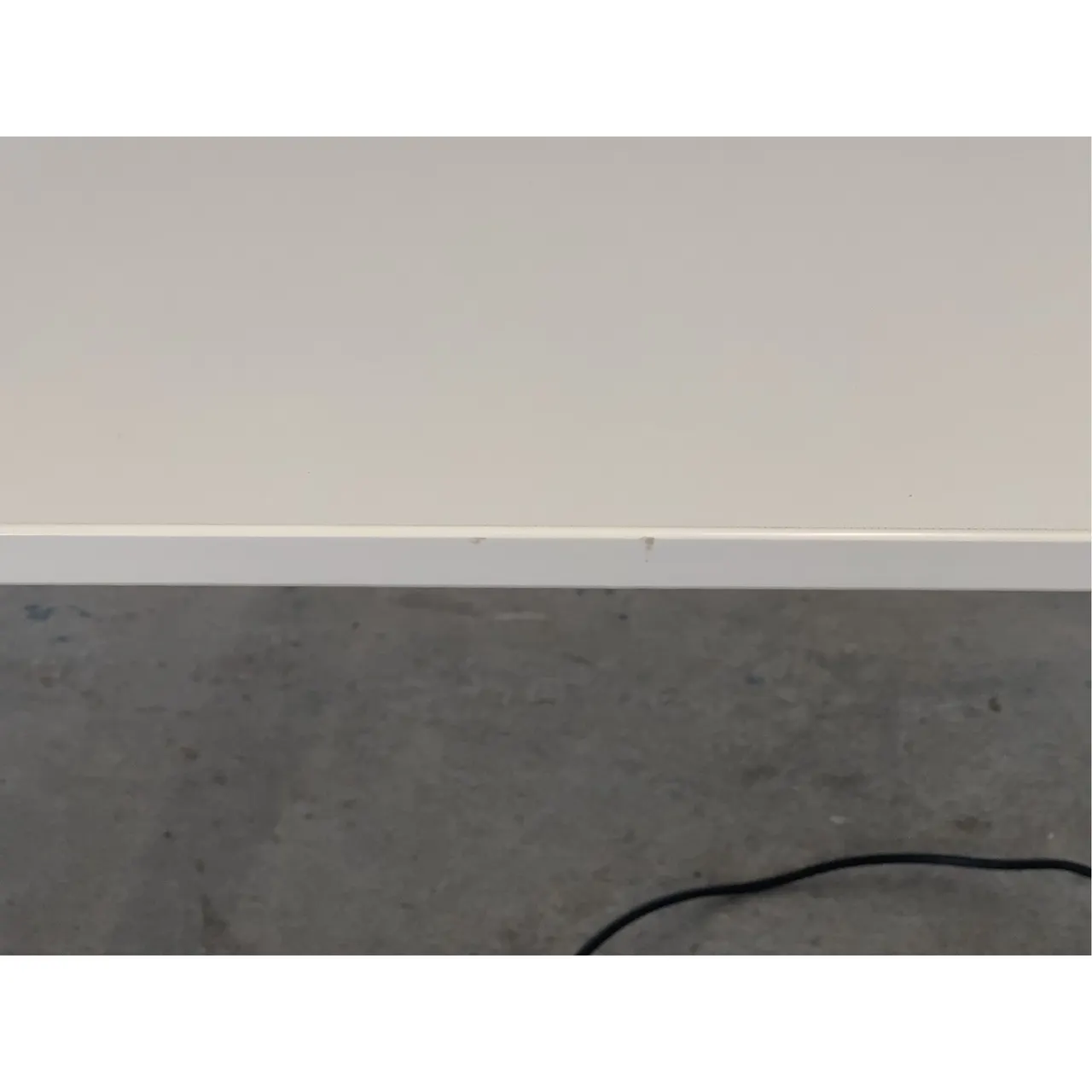 Elektrisk hev og senk skrivebord