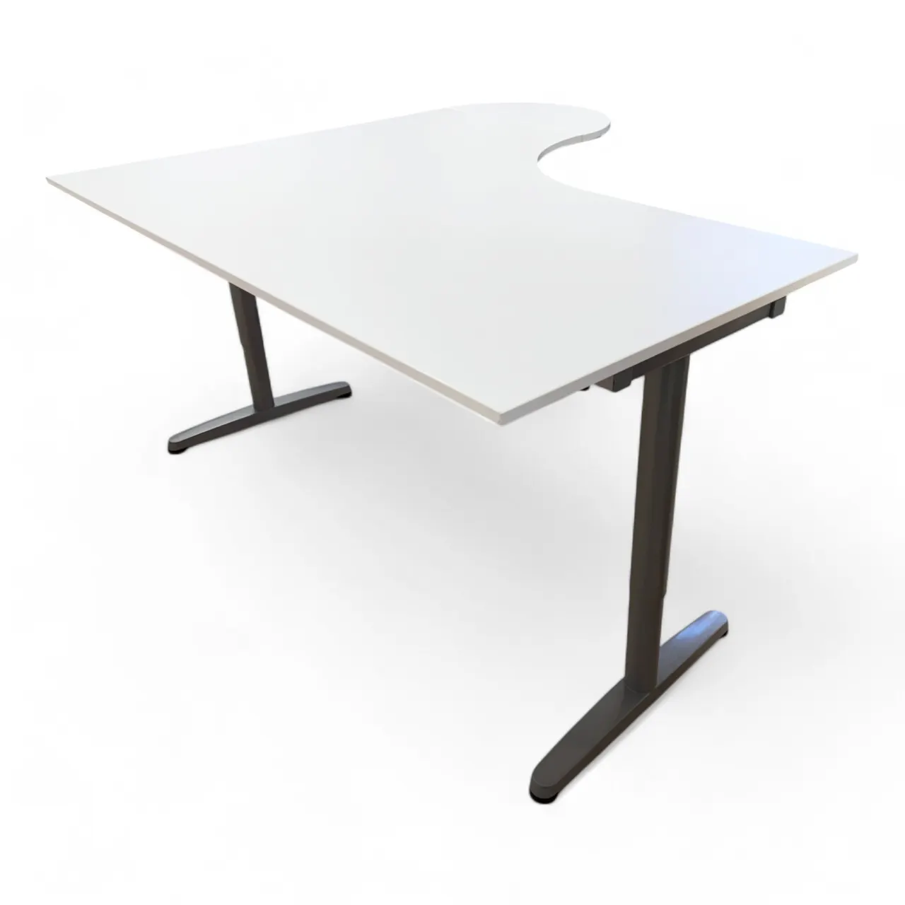 Galant skrivebord fra IKEA