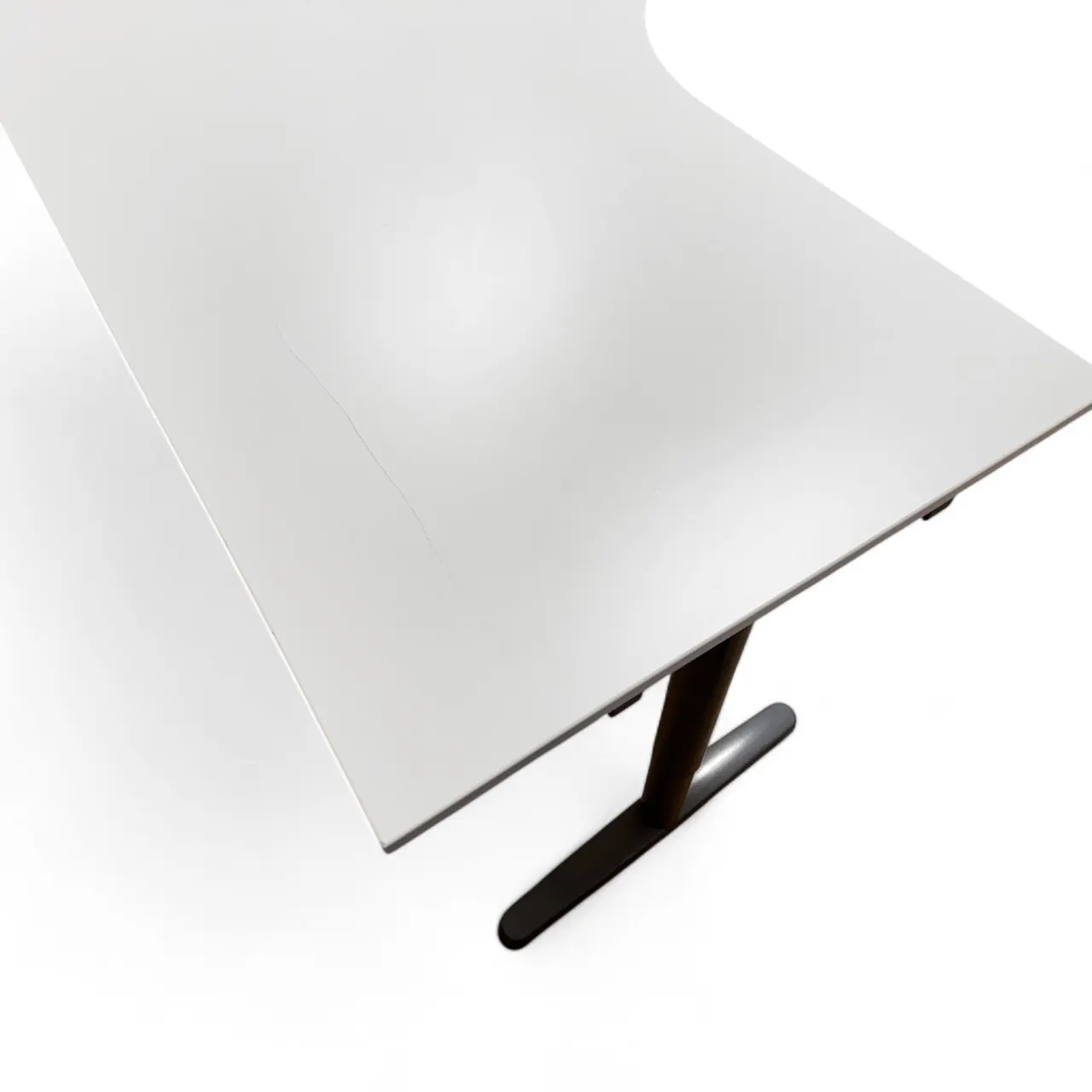 Galant skrivebord fra IKEA