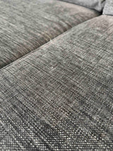 Nyrenset Hjellegjerde Stoff Hjørnesofa med Sjeselong Høyre i Grå Farge
