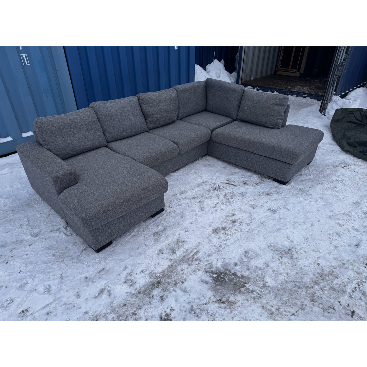 Nyrenset hjørnesofa med flyttbar sjeselong Bohus Boston Grå