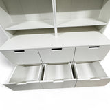 Bokhyller med Softclose Skuffer fra IKEA