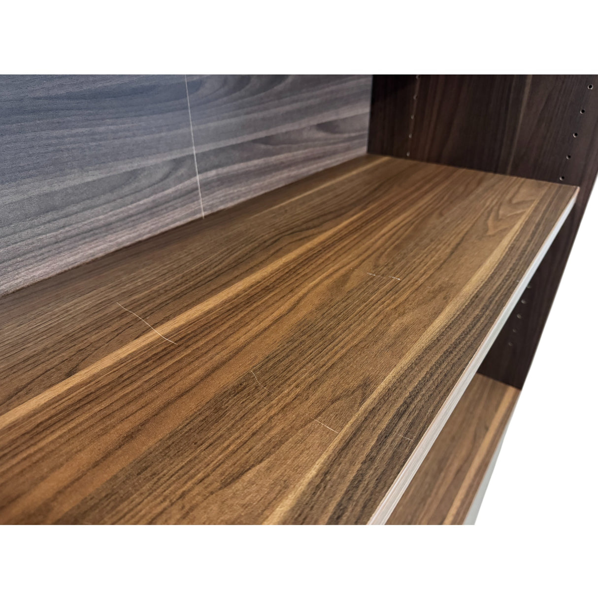 Kontorskap fra prisme