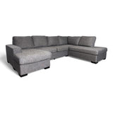 stor_og_romslig_sofa_med_mange_sitteplasser